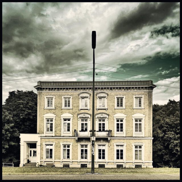 #hamburg in der nähe von #entenwerder | #hamburg_de #igershamburg #welovehamburg #elbe #norderelbe